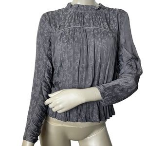 Current Air Gray Embossed fabric Long Sleeve Top